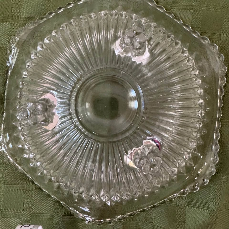 Jeanette Glass Cut Crystal Bowl MCM - photo 3
