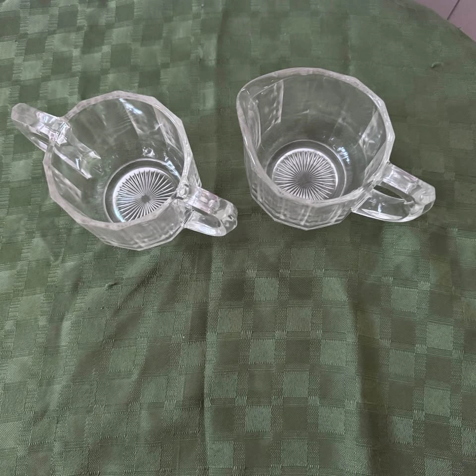 Depression era pressed glass cream and sugar - photo 2