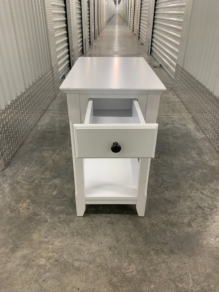 Acme Bertie End Table in White - photo 2