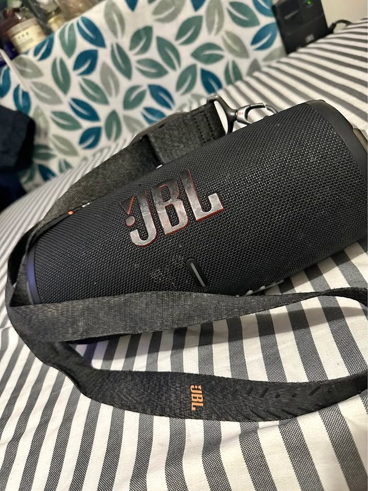 JBL Xtreme 3 Portable Bluetooth Speaker