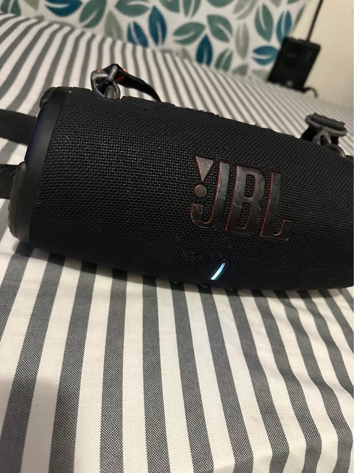 JBL Xtreme 3 Portable Bluetooth Speaker - photo 3