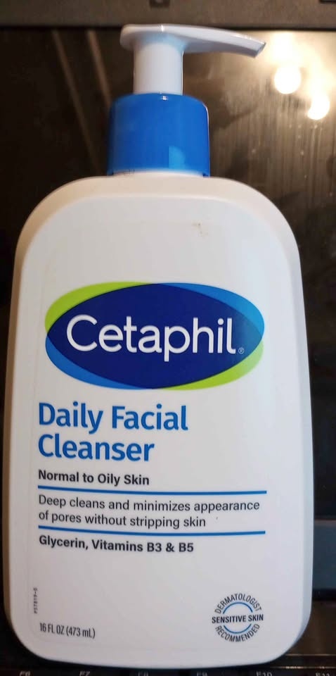 Cetaphil Daily Facial Cleanser 16oz