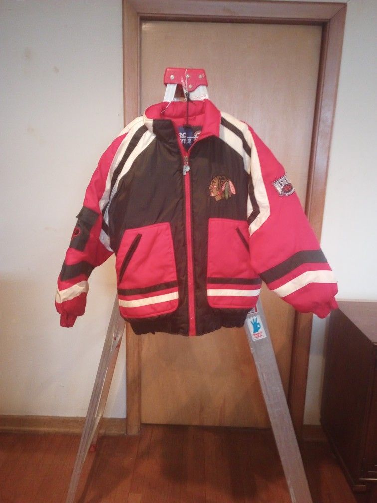 Blackhawks Pro Player Jacket (Men's Medium)