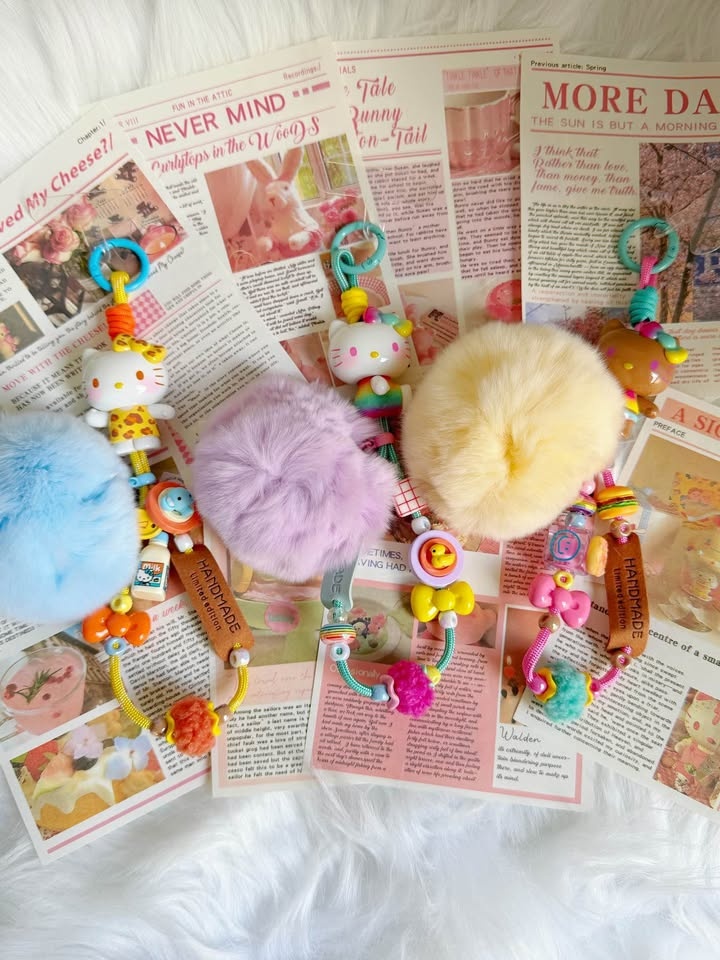 Hello Kitty Blind Box Phone Chain, Accessories