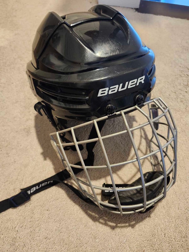 Hockey Equipment for Ages 7-9 - photo 2