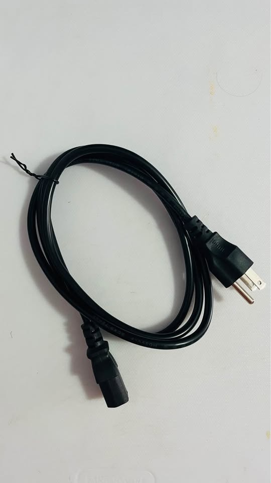 Power Cable – 3-Prong to IEC (Computer/Monitor Cord) - photo 2