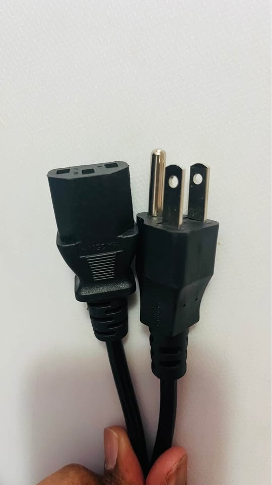 Power Cable – 3-Prong to IEC (Computer/Monitor Cord) - photo 3