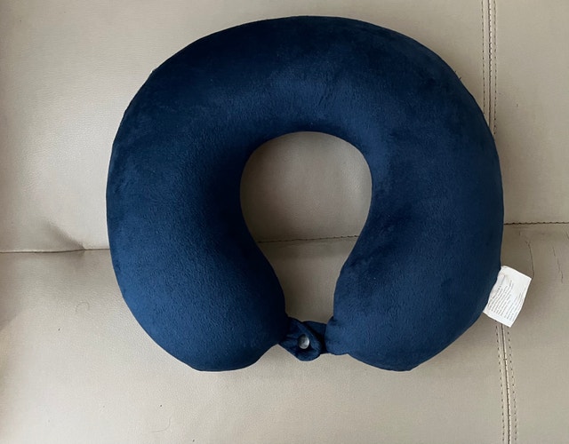 Travel Pillow - Brand New