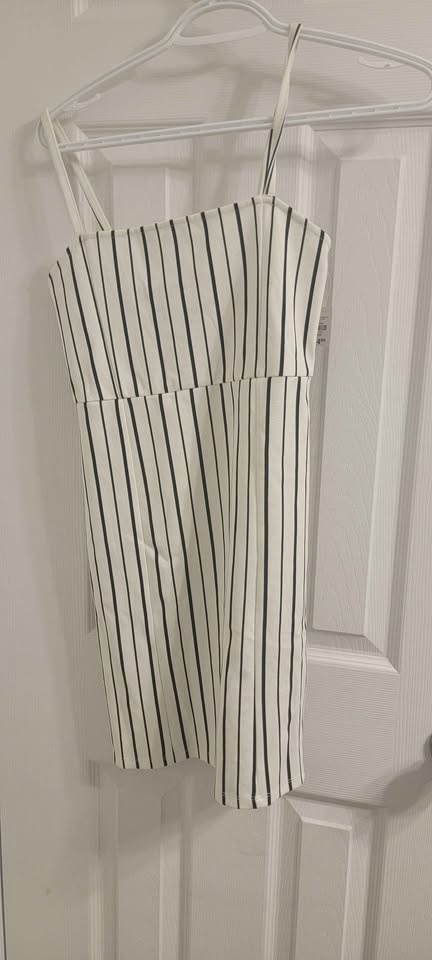 Women's Summer Dresses - photo 3