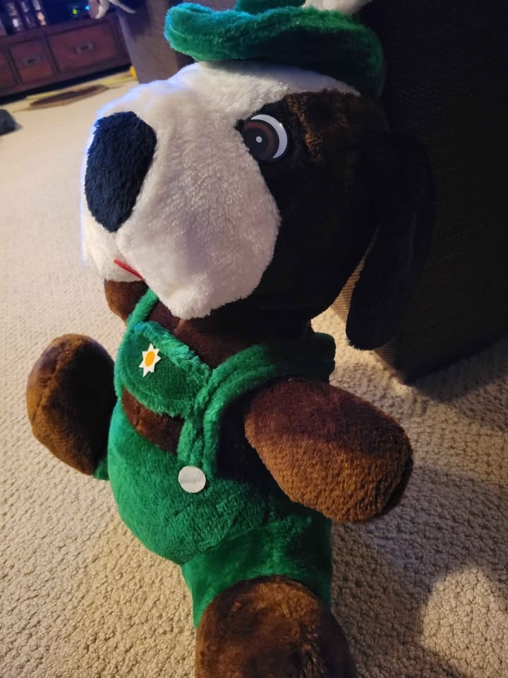 Oktoberfest German Bulldog Plush - photo 2