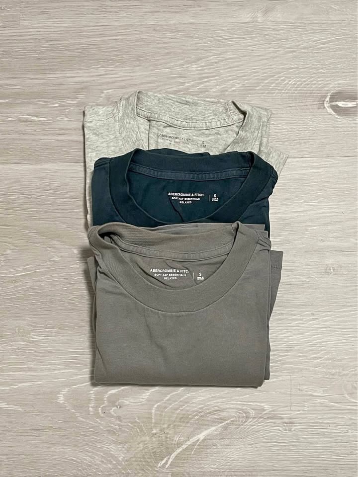 Abercrombie & Fitch 3 Pack Essentials Shirts