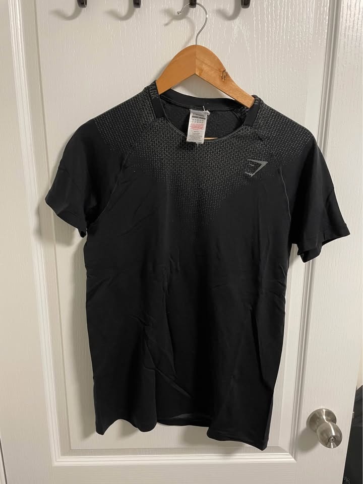 Gymshark T-shirt Bundle - Size Small - photo 4