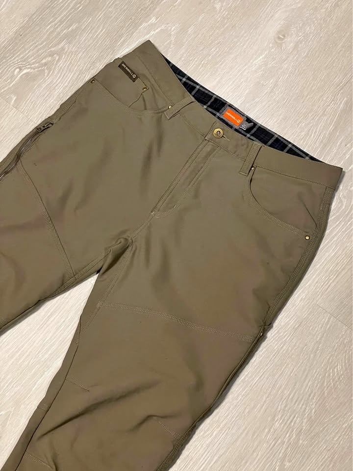Merrell Cargo Pants Size 34x30 Tan