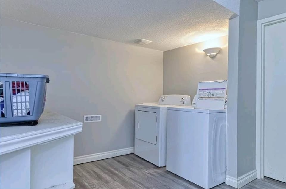 1 Bed 1 Bath - House - photo 4
