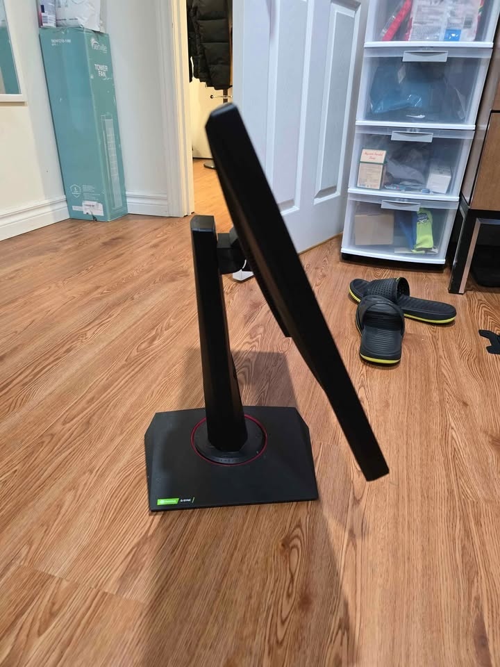 Asus VG279Q IPS 1080p 144Hz G-Sync Monitor - photo 4