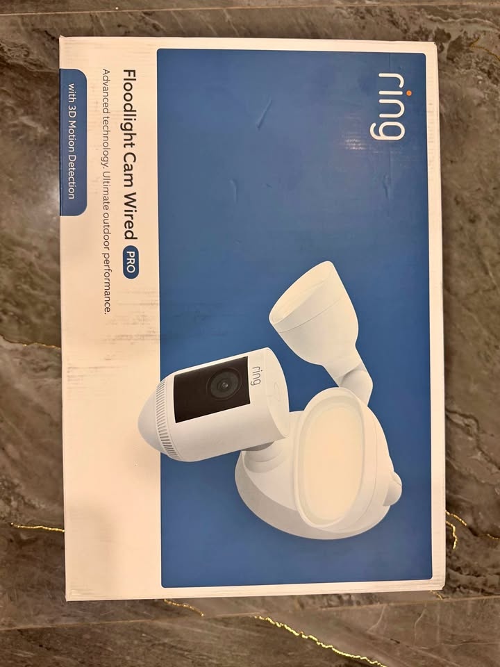 Brand New Ring Floodlight Cam Pro – 2K Video, Motion Detection