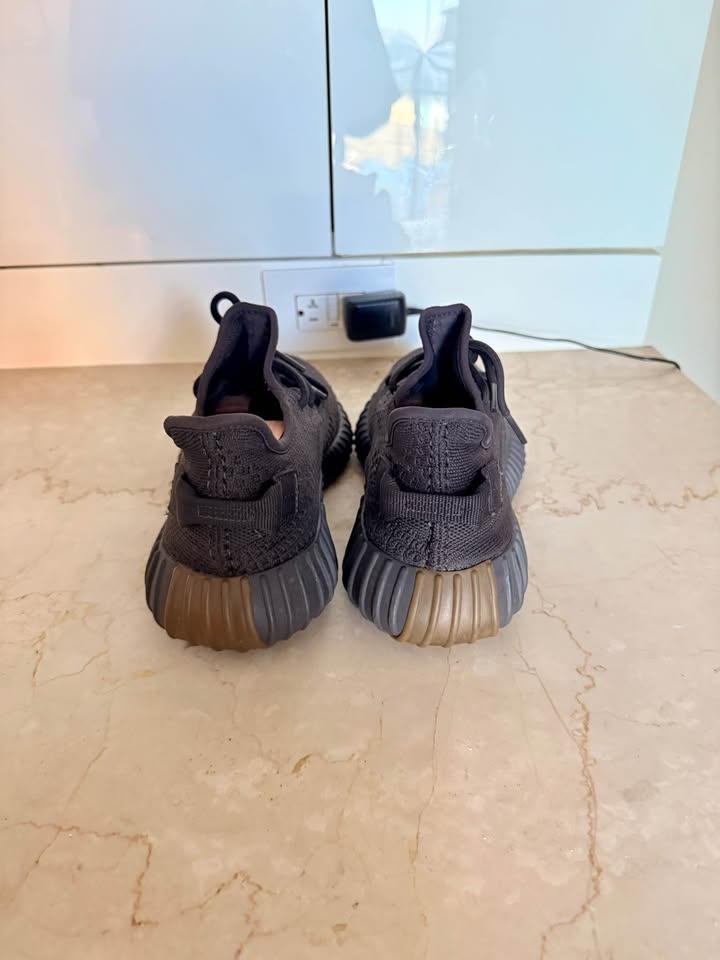 adidas Yeezy Boost 350 V2 "Cinder" – Size 9.5 – No Box - photo 4