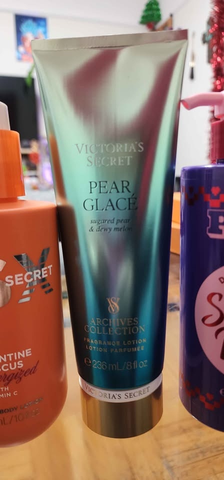 Victoria's Secret & Pink Lotions - photo 2