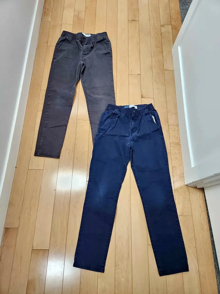 Old Navy Chino Pants for Boys: Size XL (14-16 yrs old)