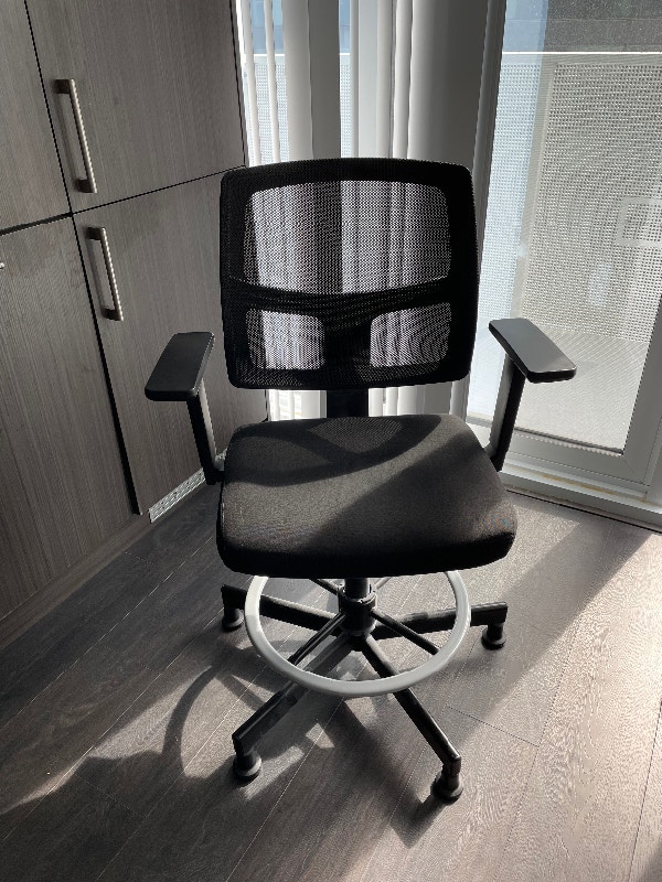 GARKA Swivel chair, Vissle black - Perfect Condition!