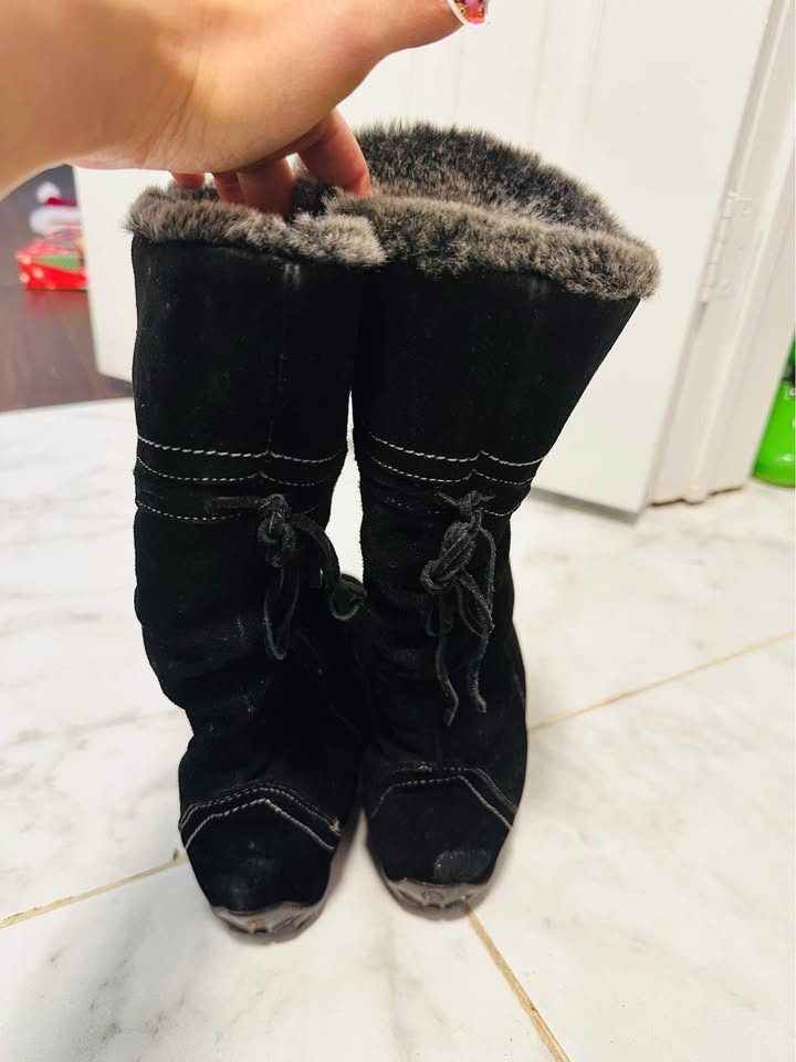 Blondo Black Suede Women’s Winter Boots (Faux Fur Lined) – Size - photo 3