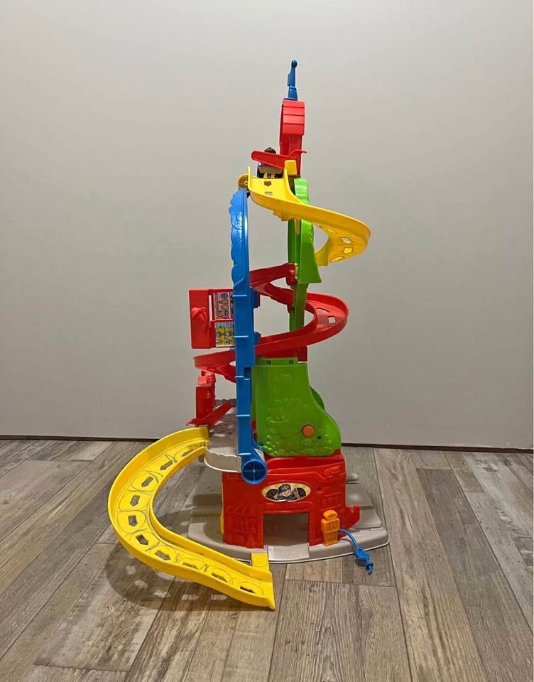 Fisher-Price Little People Sit 'n Stand Skyway Toy