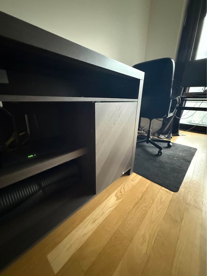 Modern TV Stand / Media Console with Storage - photo 4