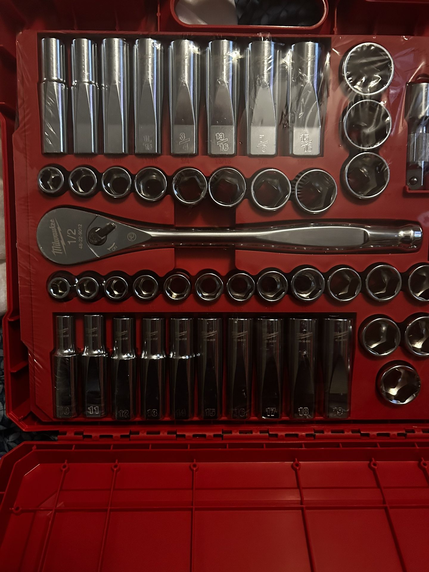Milwaukee Socket Sets - 1/4", 3/8", 1/2" Drive - photo 4