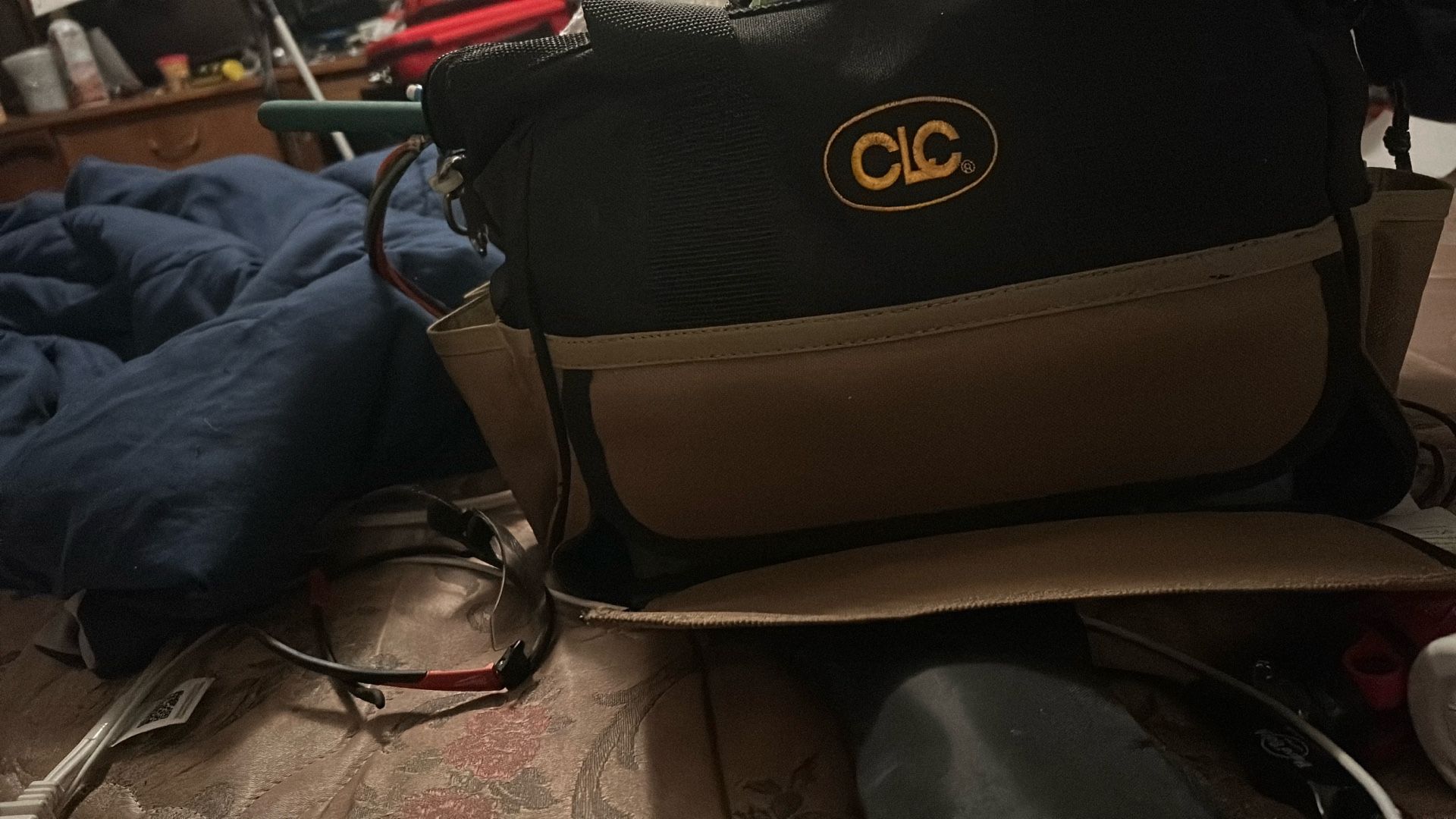 Clc Tool Bag Like New Condition - photo 2