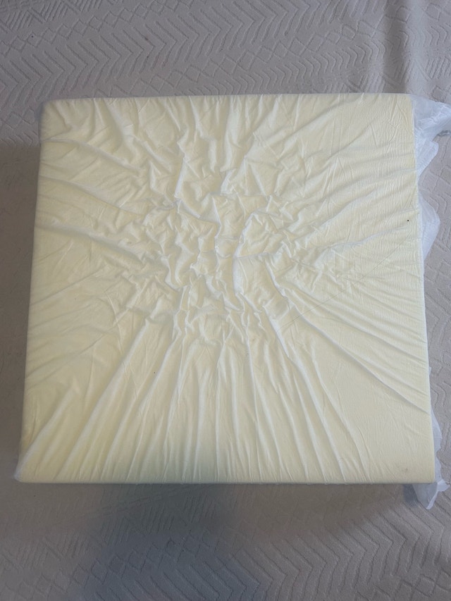 New piece of foam 24 x 24 x 6