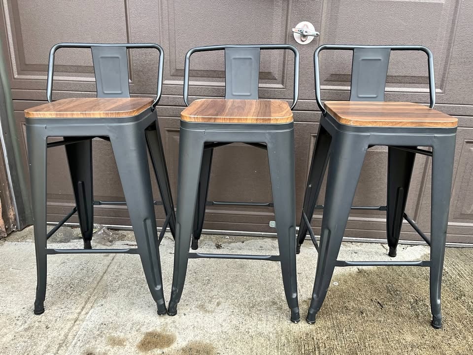 Style Metal Barstools with Backrests