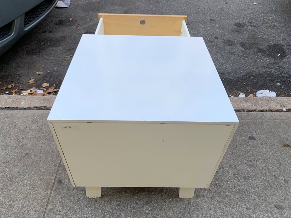 Oeuf Sparrow Nightstand - photo 5