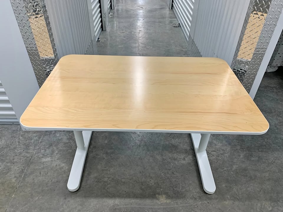 Height-Adjustable IKEA Bekant desk