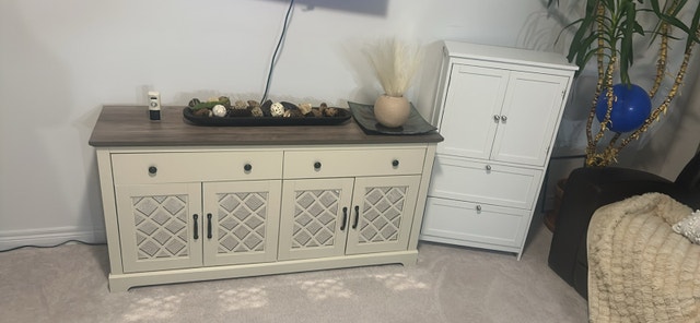 Ivory Knotty Grey Oak Chessani Shoe Cabinet / TV Stand