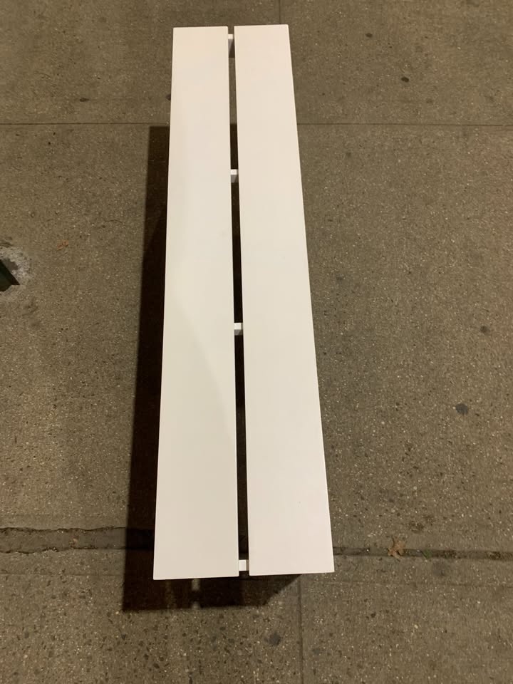 Bench - photo 3