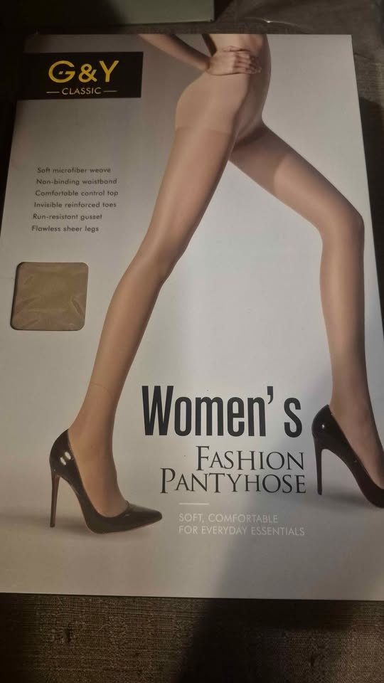Pantyhose 6 pairs XL or Medium for $10 - photo 2