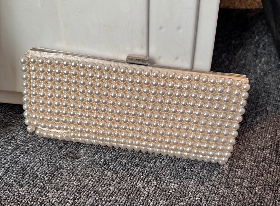 Pearl Clutch Purse
