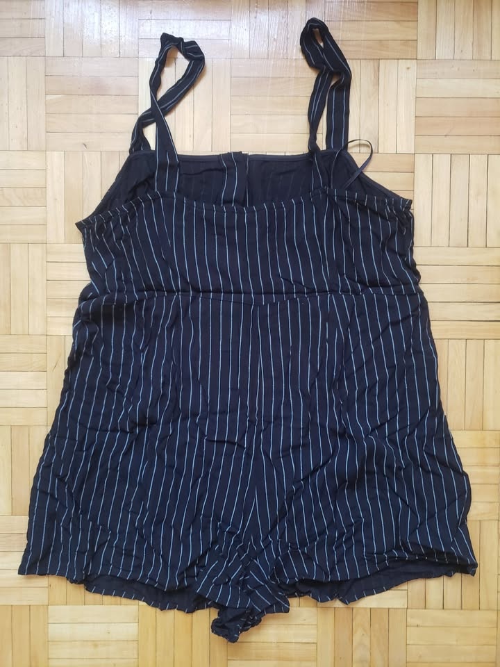 Forever 21 Plus Pinstripe Romper 2XL - photo 2