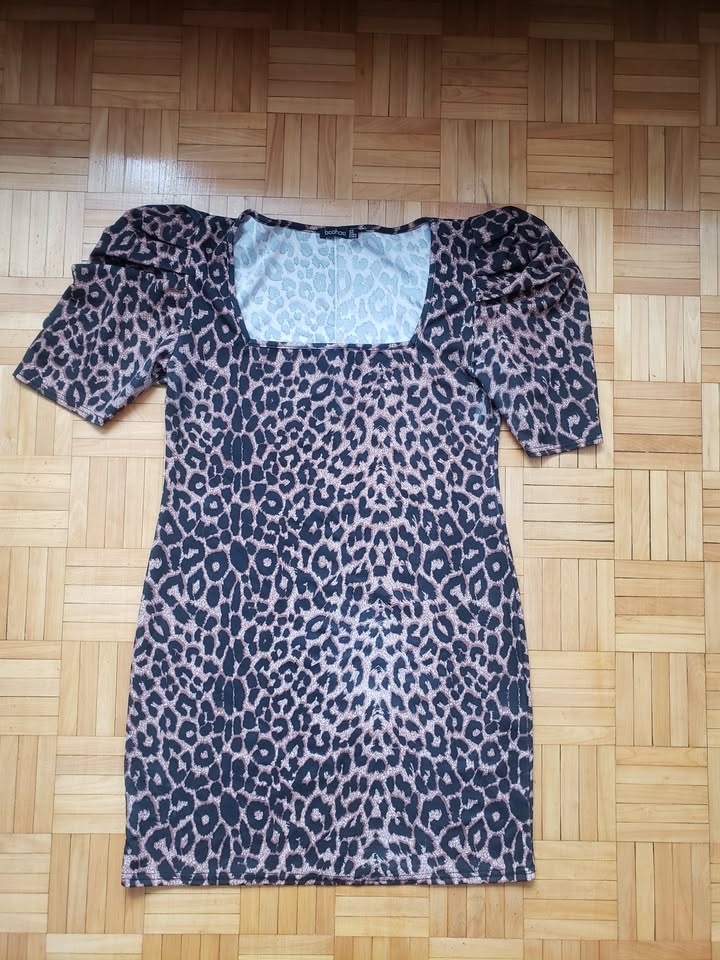 Boohoo Leopard Print Bodycon Mini Dress w/ Puff Sleeve - Size 12 - photo 2