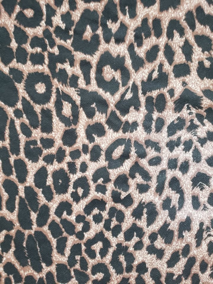 Boohoo Leopard Print Bodycon Mini Dress w/ Puff Sleeve - Size 12 - photo 5
