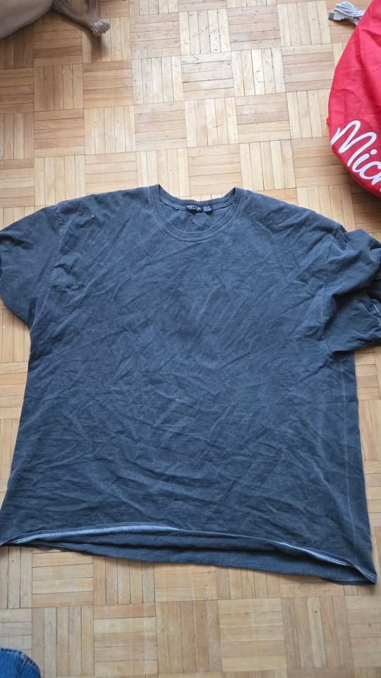 Nasty Gal "Till Death" Graphic T-Shirt - Grey, Size 18 - photo 3