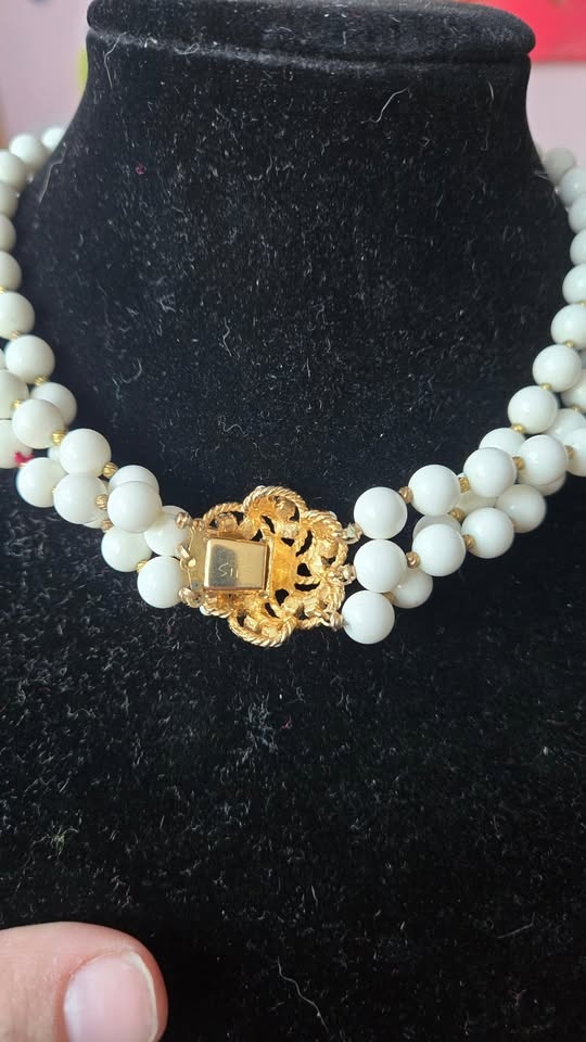 Vintage white and gold beaded choker - photo 5