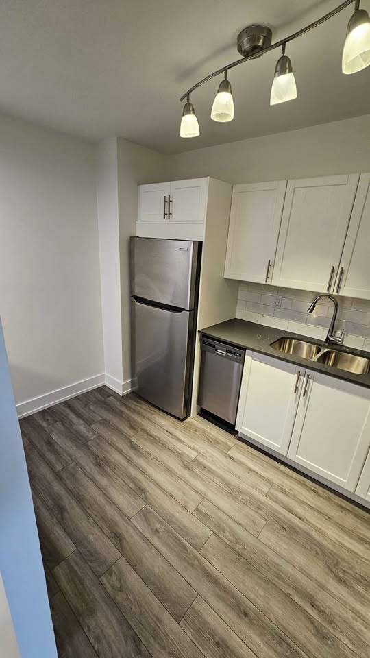 Private room for rent - photo 2