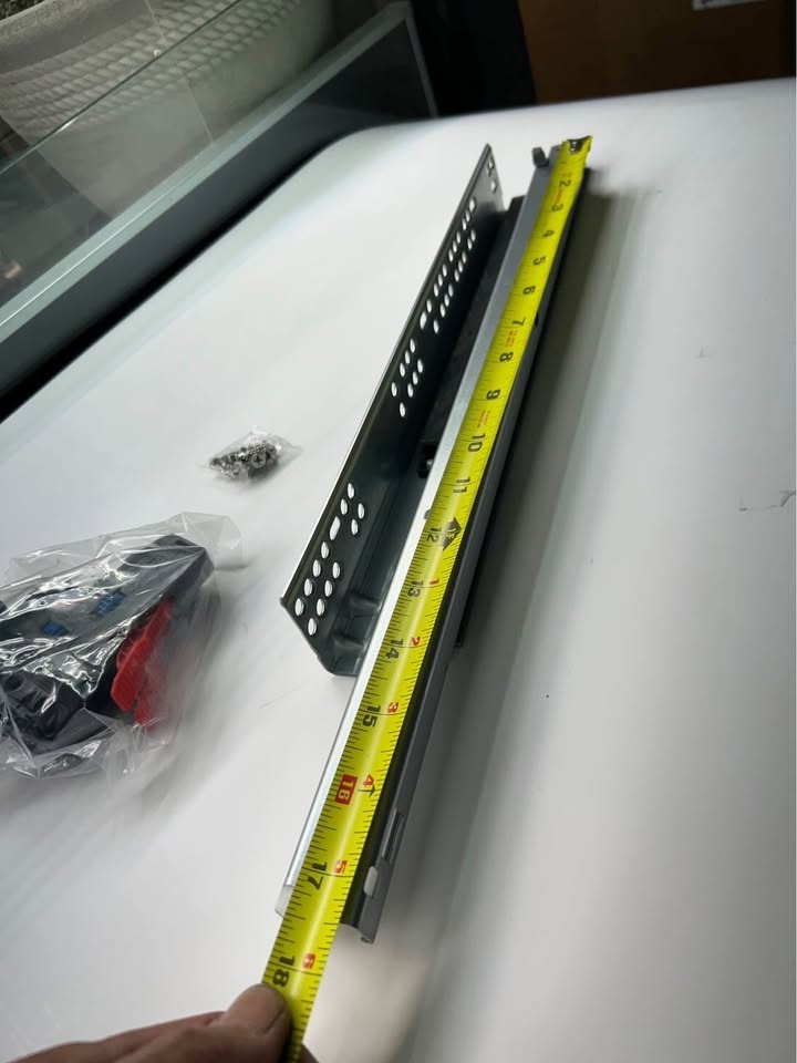 Undermount 18 Inch Soft Close Drawer Slides - 6 Pairs - photo 2