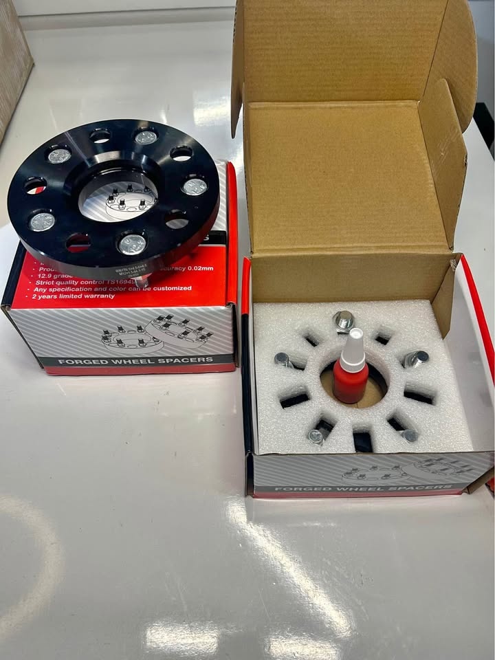 Wheel Spacers 6061T6 5x4.5-5x4.5 M12x1.5-64.1-15