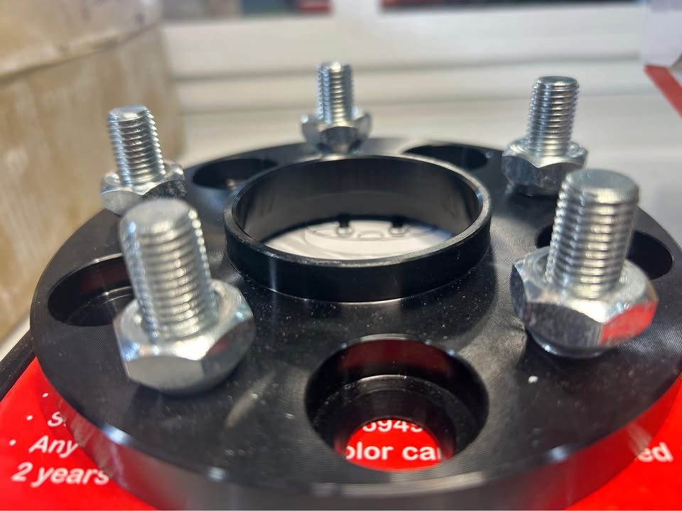 Wheel Spacers 6061T6 5x4.5-5x4.5 M12x1.5-64.1-15 - photo 3