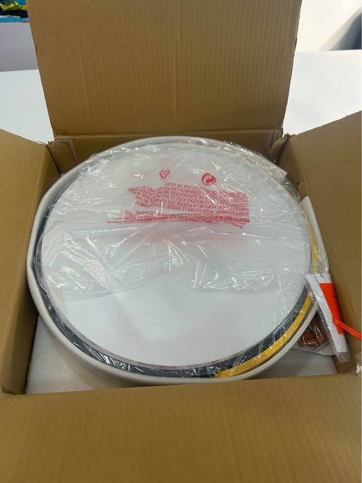 15” LED Light Fixture with Remote - photo 3