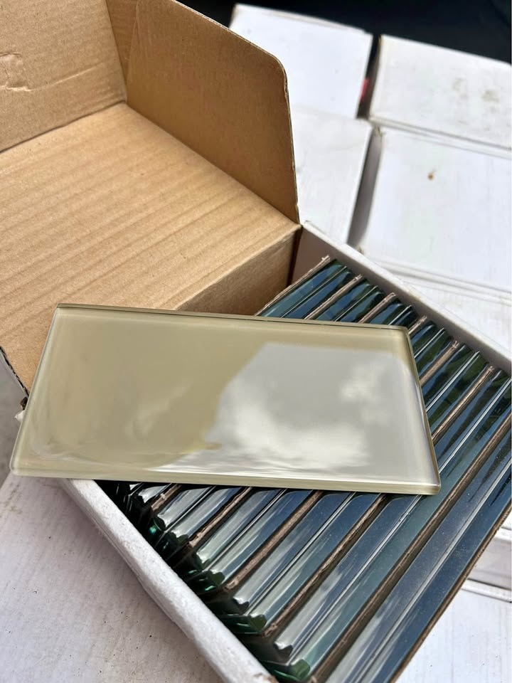 3x6 Glass Backsplash Tiles