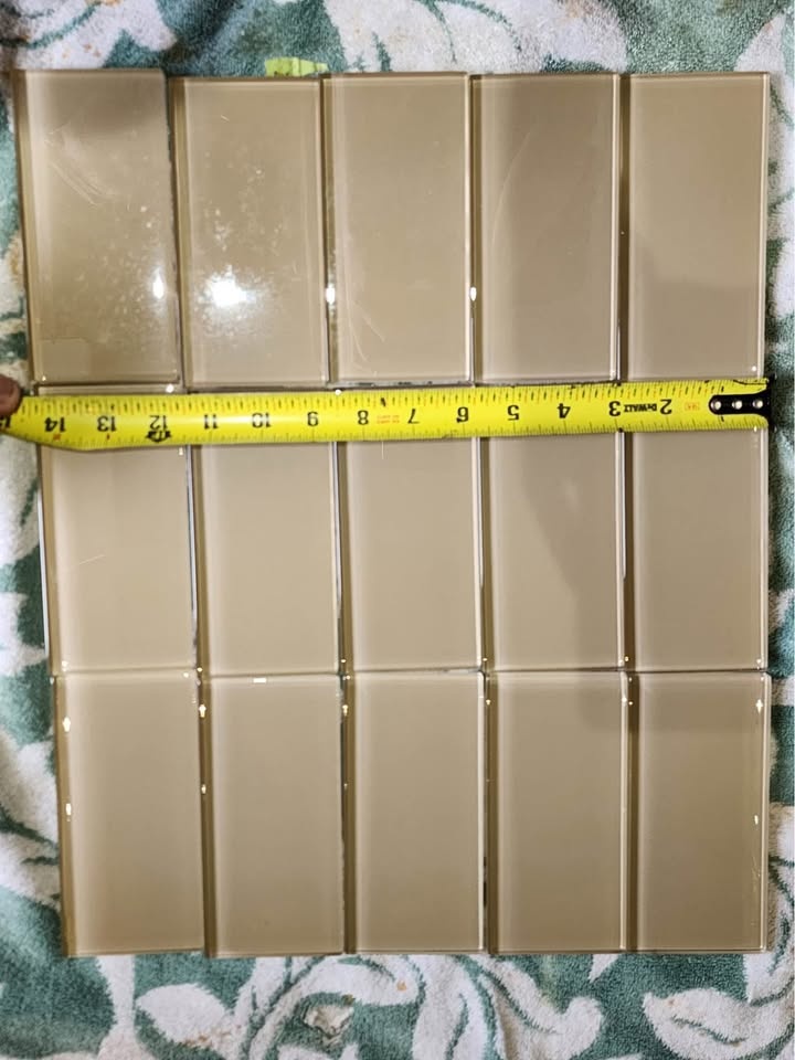 3x6 Glass Backsplash Tiles - photo 2