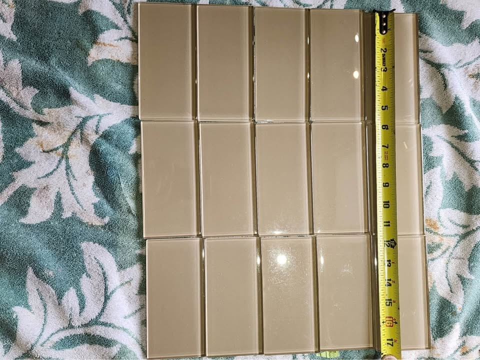 3x6 Glass Backsplash Tiles - photo 3
